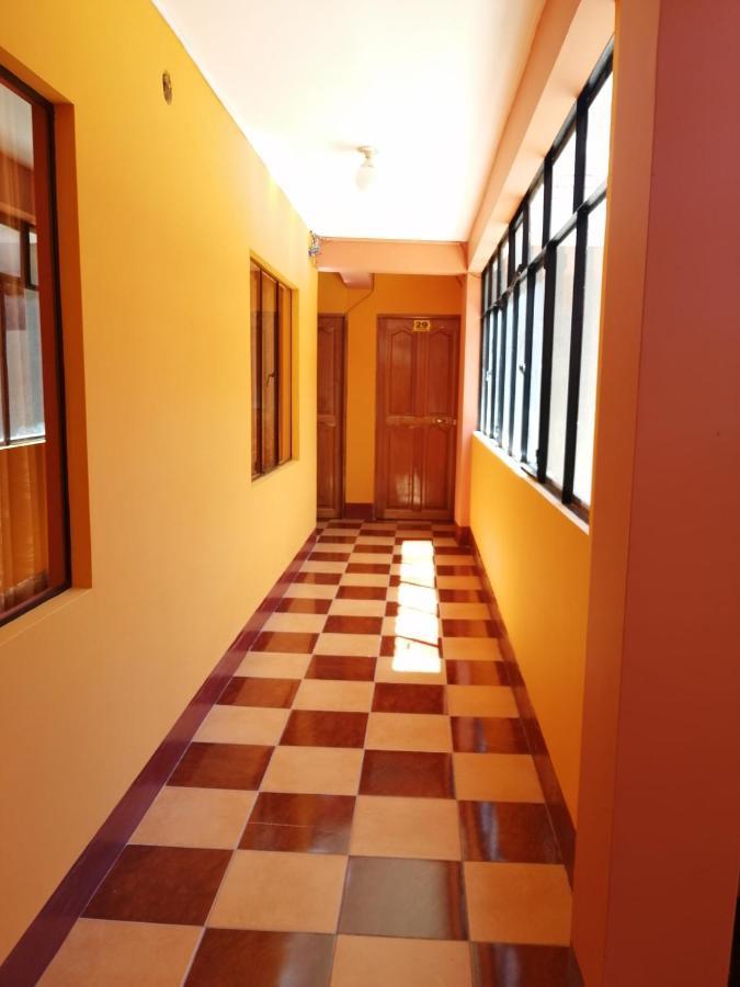 Olas Del Titicaca Backpackers Hostel Copacabana  Esterno foto