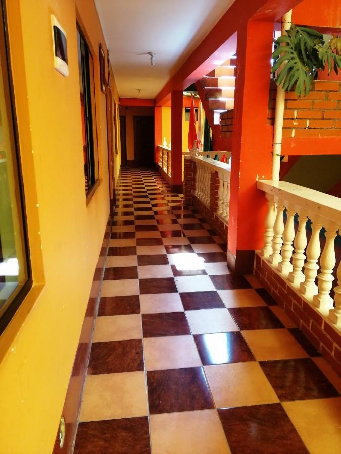 Olas Del Titicaca Backpackers Hostel Copacabana  Esterno foto